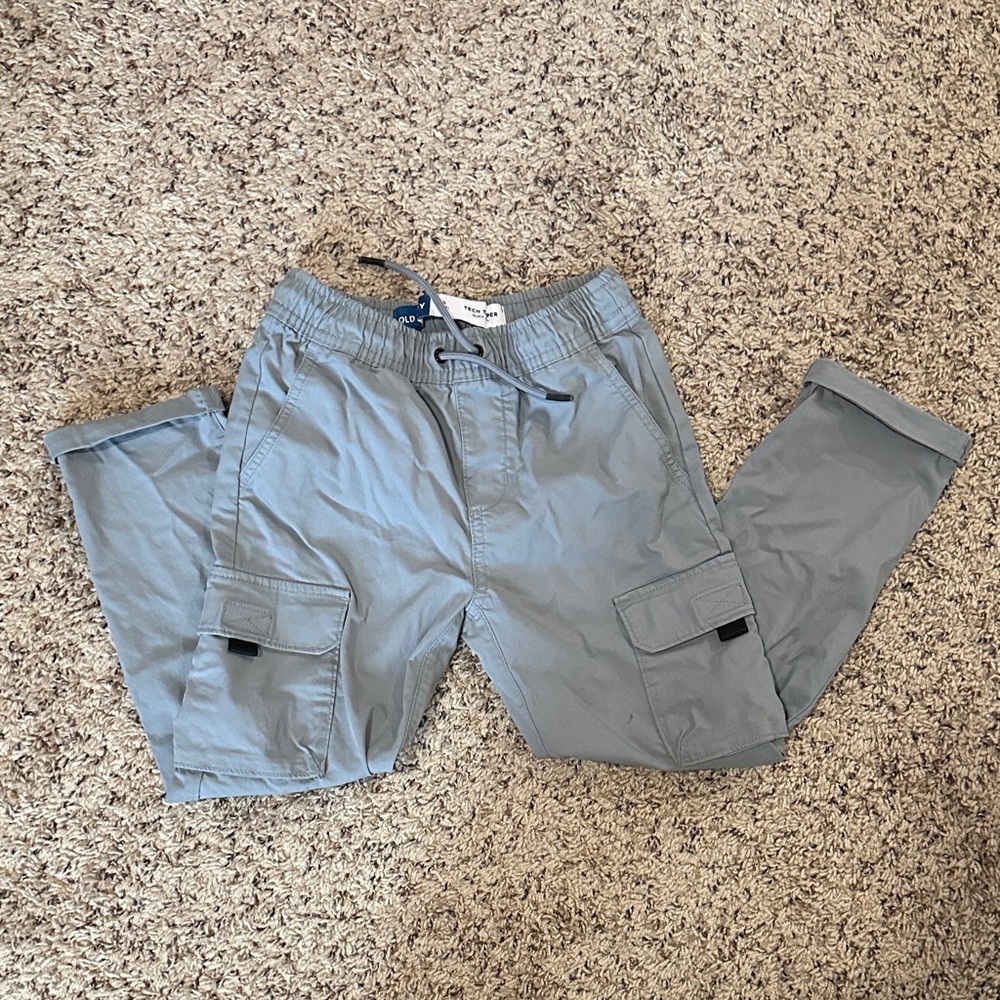 Old Navy Boys Light Gray Cargo Pants, Small